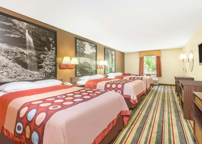 Super 8 By Wyndham Dublin
